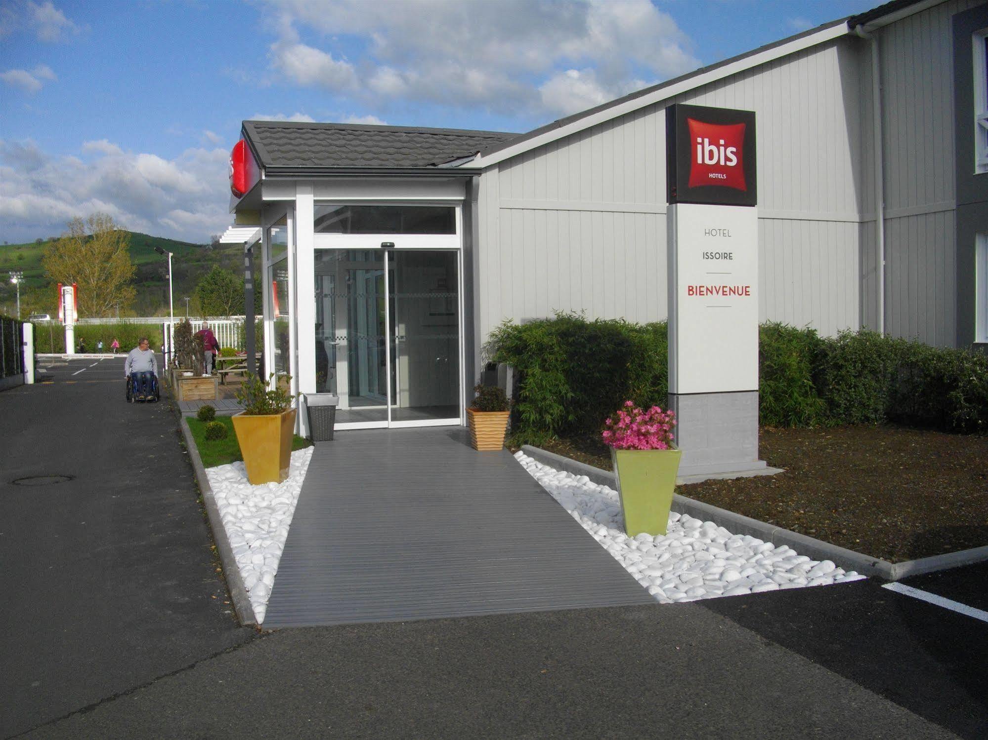 Ibis Issoire Hotell Exteriör bild