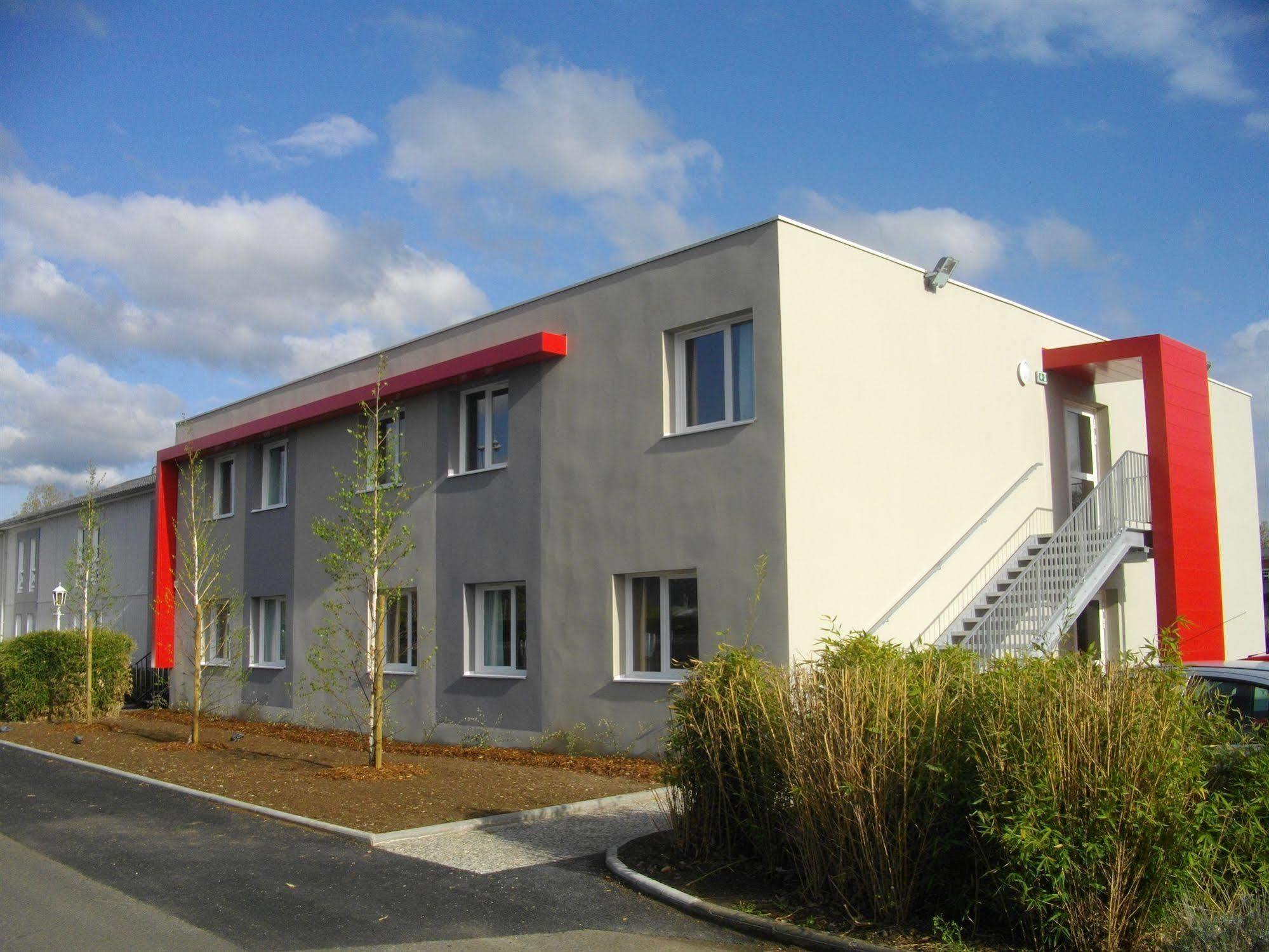 Ibis Issoire Hotell Exteriör bild